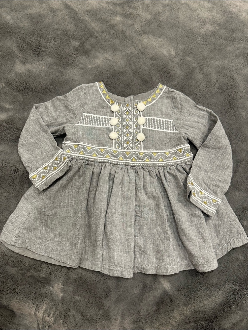 Tahari Gray Embroidered Pom-Pom Long Sleeve Top